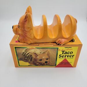Vintage Chihuahua Taco Holder By JSNY Great For Parties.  Holds 3 Tacos In Box